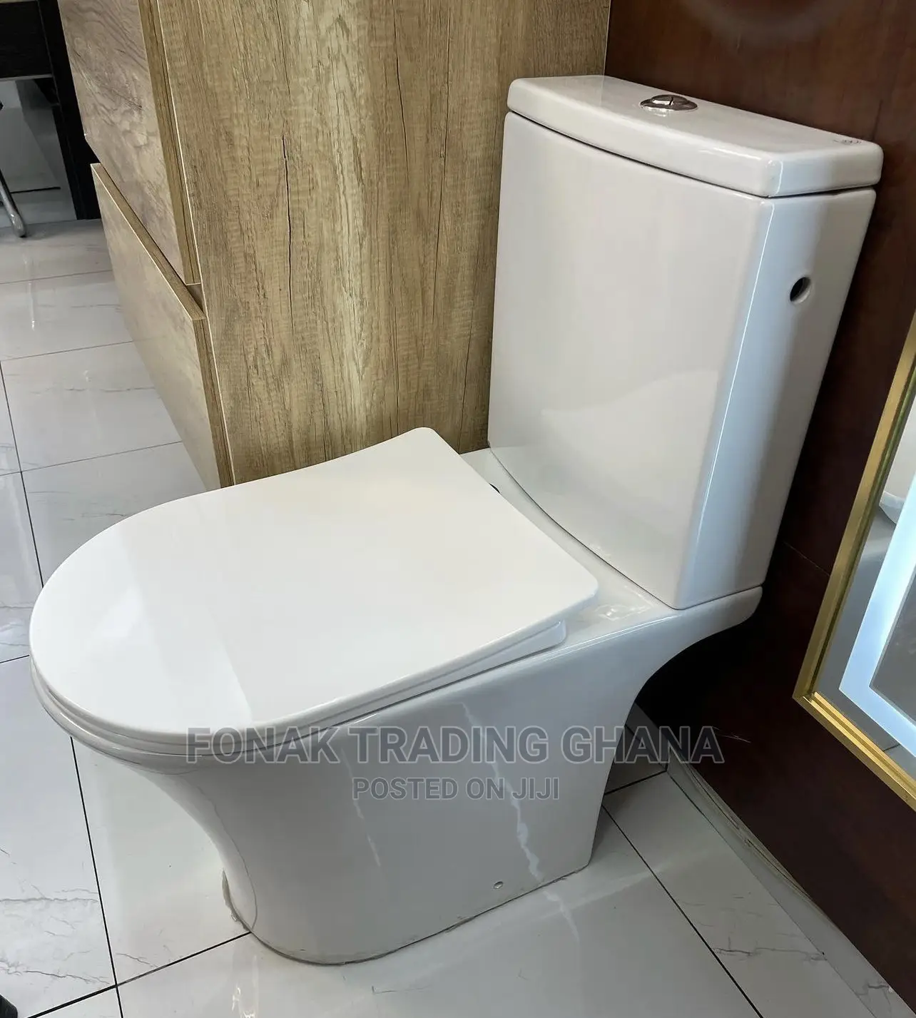 Ghana Best Water Closet Slim Tank Toilet Seat in Alajo Plumbing & Water Supply, Fonak