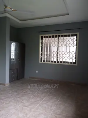 2bdrm Apartment in Kasoa Winger for rent