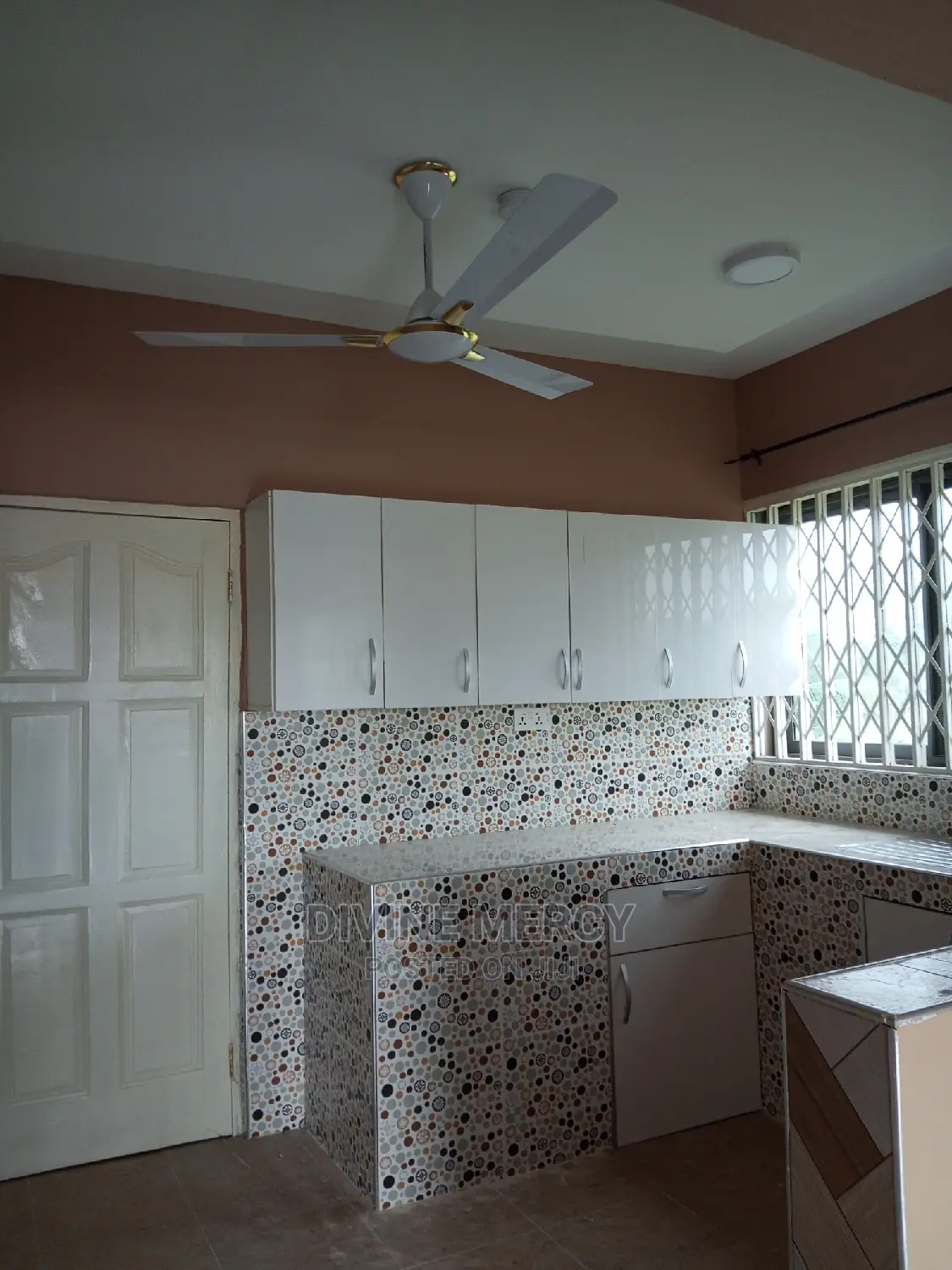 2bdrm Apartment in Kasoa Winger for rent