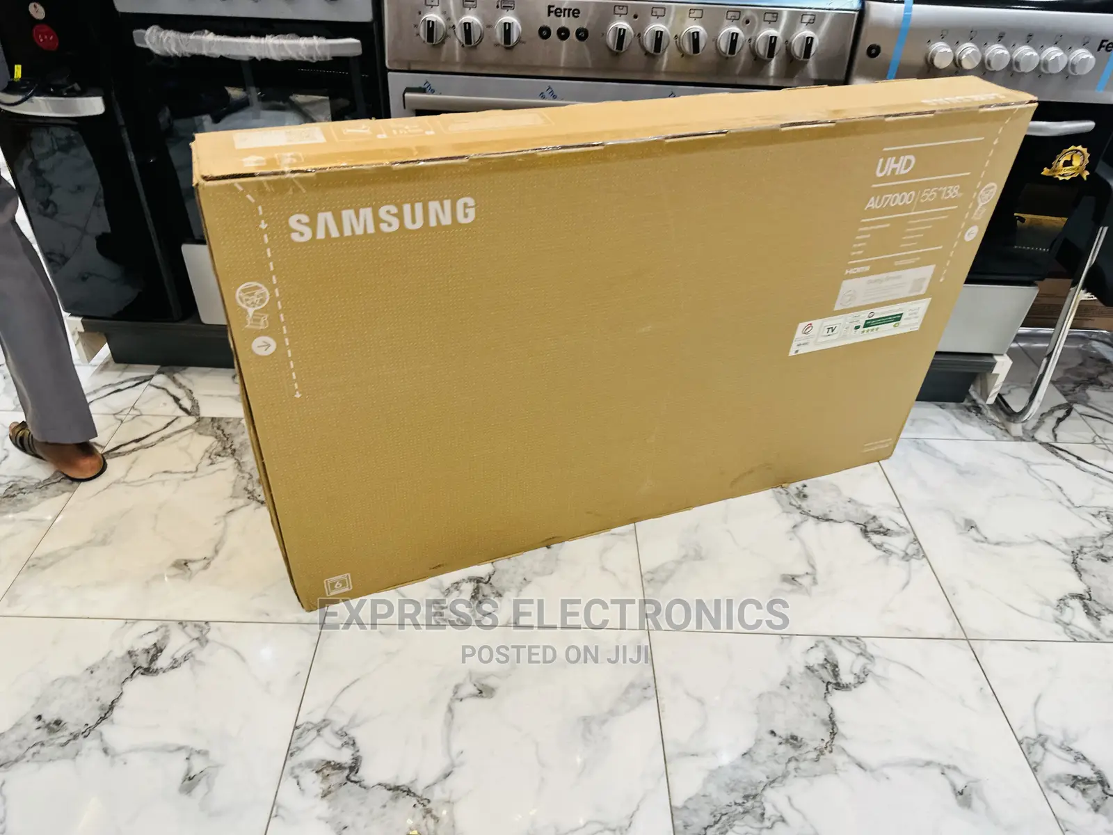 Series 8 Samsung Uhd Smart Ua55” Glossy Tv
