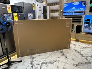 85bu8000 UHD Smart Glossy Samsung Tv Clear Screen