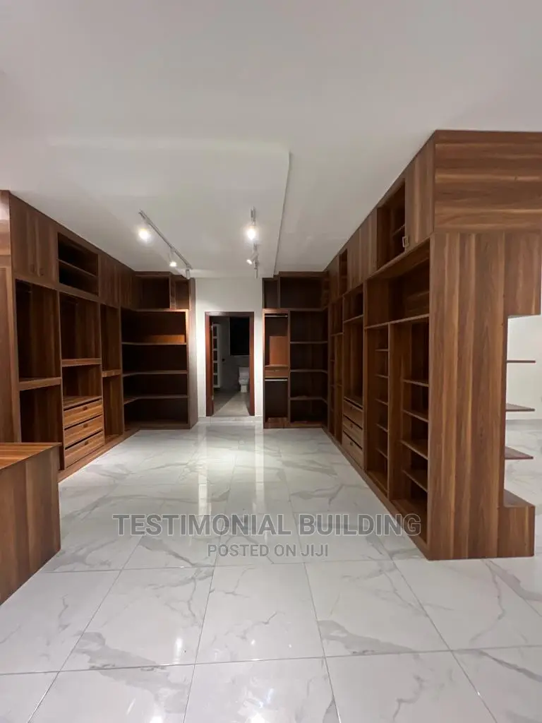 5bdrm House in Testimonial Building, American House for sale
