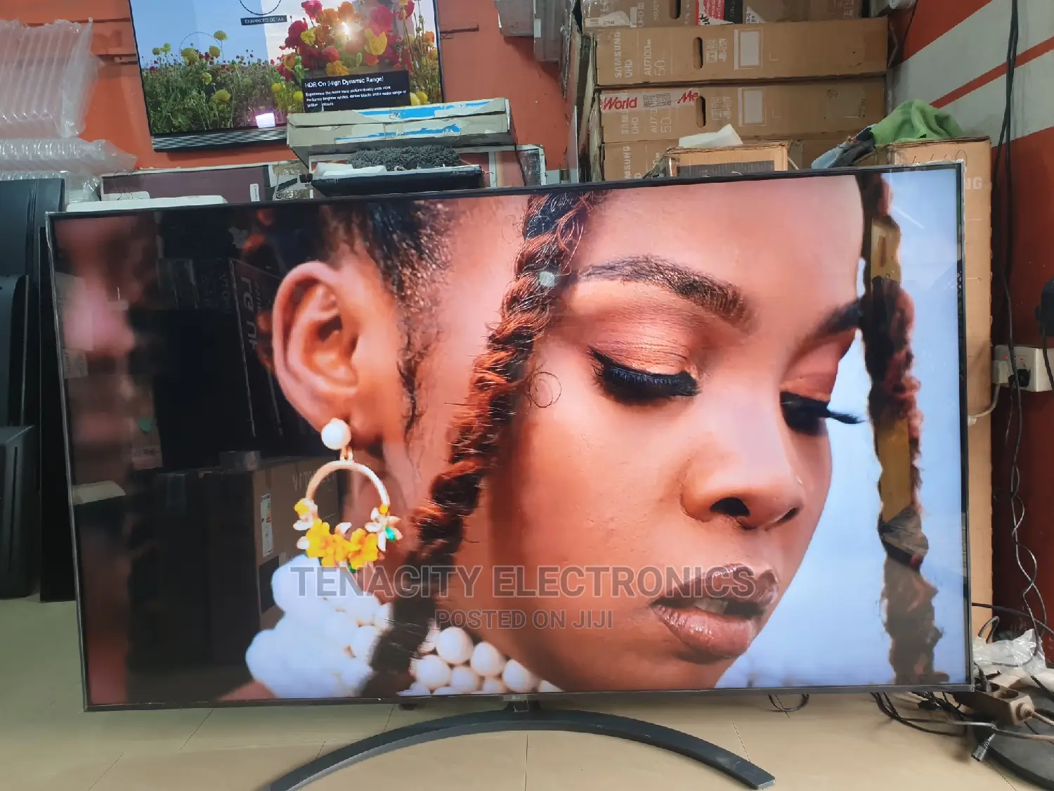 Lg_75"Inches Uhd HDR Smart Satellite Tv