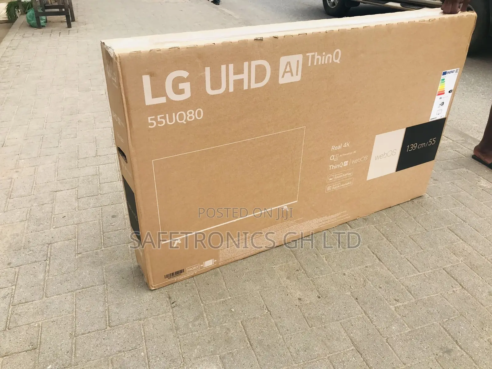 Clear 55 Inches Glossy LED LG Smart UHD UQ80