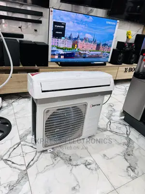 1.5hp Split R410 Gas Fresh Airflow Daytak AC