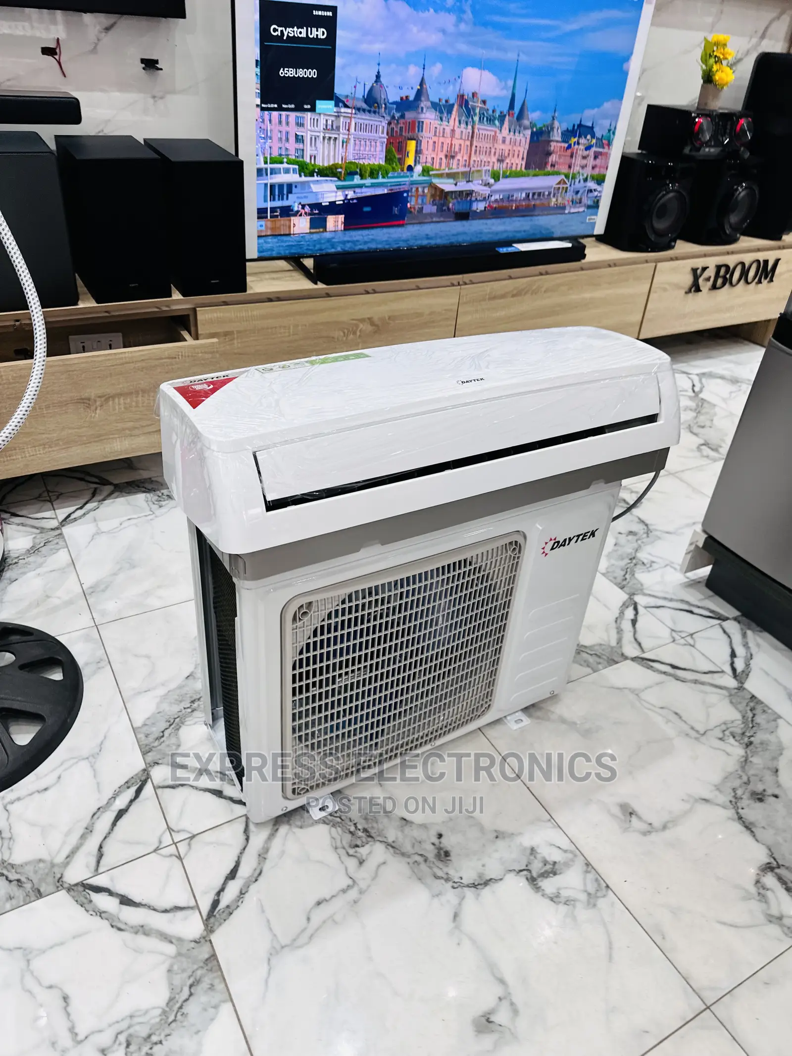 Golden Fin Condenser Split R410 Gas 1.5hp Daytak Ac
