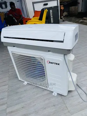Energy Saving Daytek 1.5hp Air Conditioner 