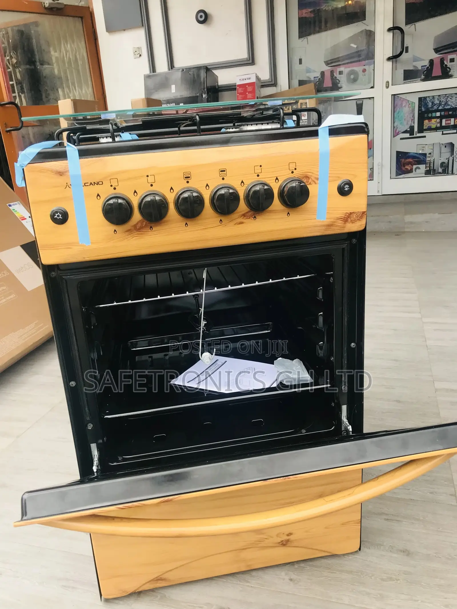 Original Light Wooden Volcano 4 Gas Oven With Grill