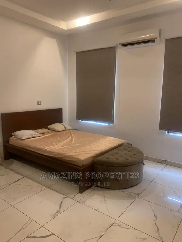 5bdrm House in A&C Mall Area for rent