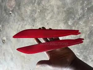 Hyundai Elantra 2013 Bumper Reflector