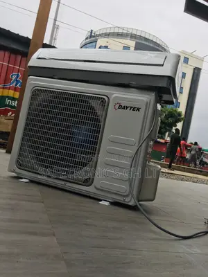 Airconditioner Split R410 Gas Daytek 1.5hp