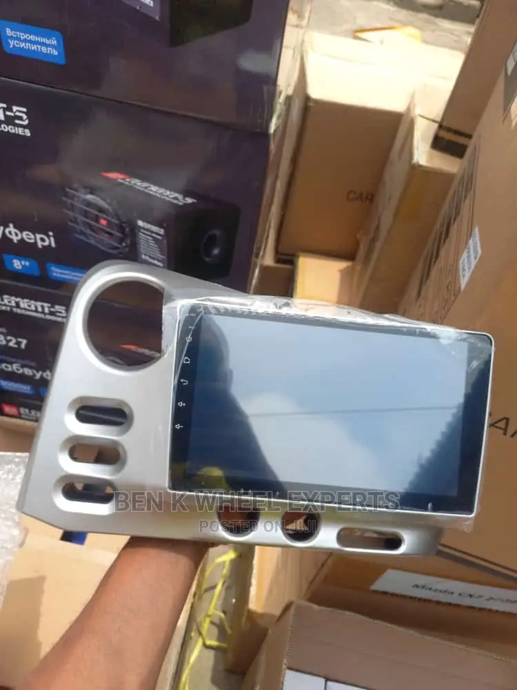 Toyota Matrix/Vibe 03-06 Android Screen