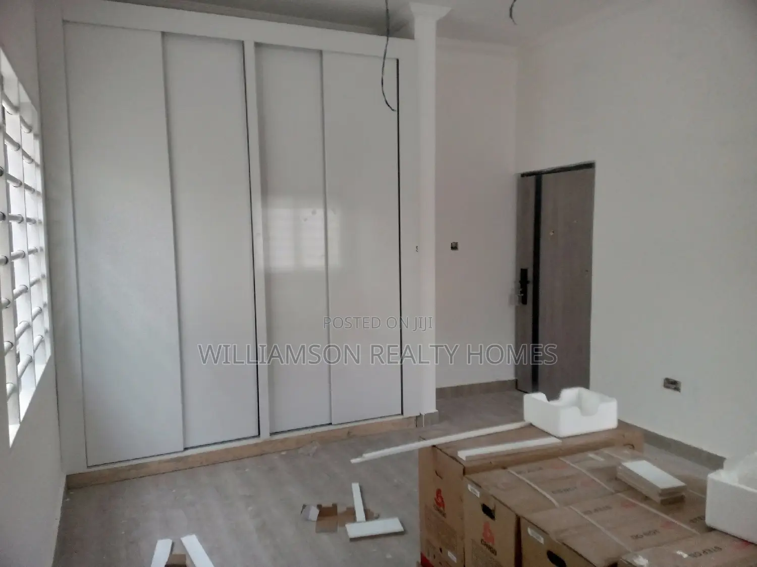 3bdrm House in Hfc Estate, Spintex for sale