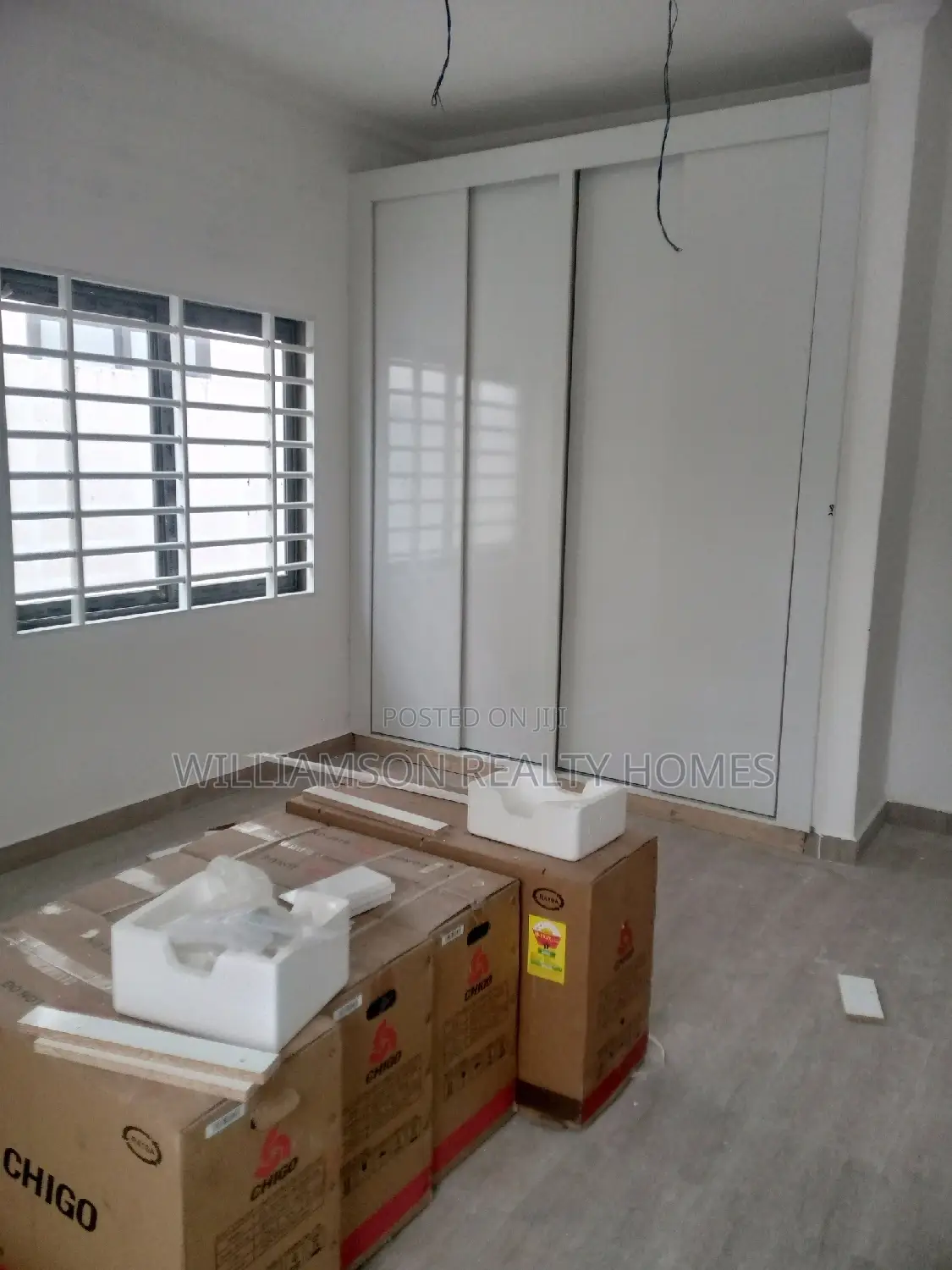3bdrm House in Hfc Estate, Spintex for sale