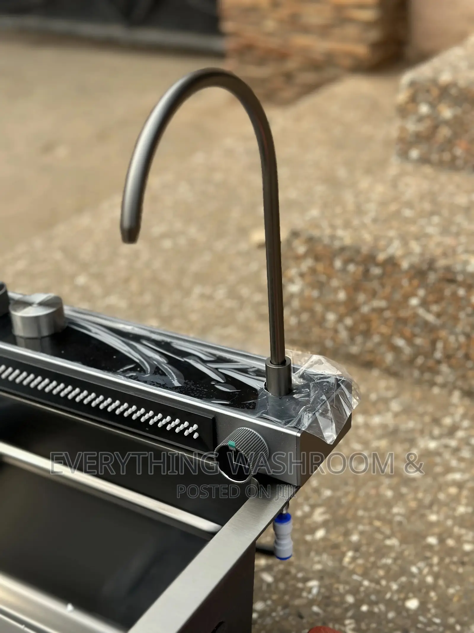 Antirust Waterfall Sink-Smart Kitchen Sink-Piano Controls-Cup Washer