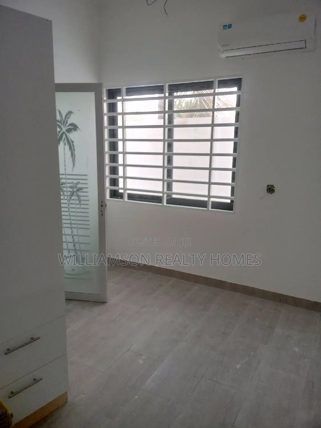 3bdrm House in Hfc Estate, Spintex for sale