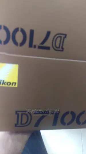 Nikon D7100