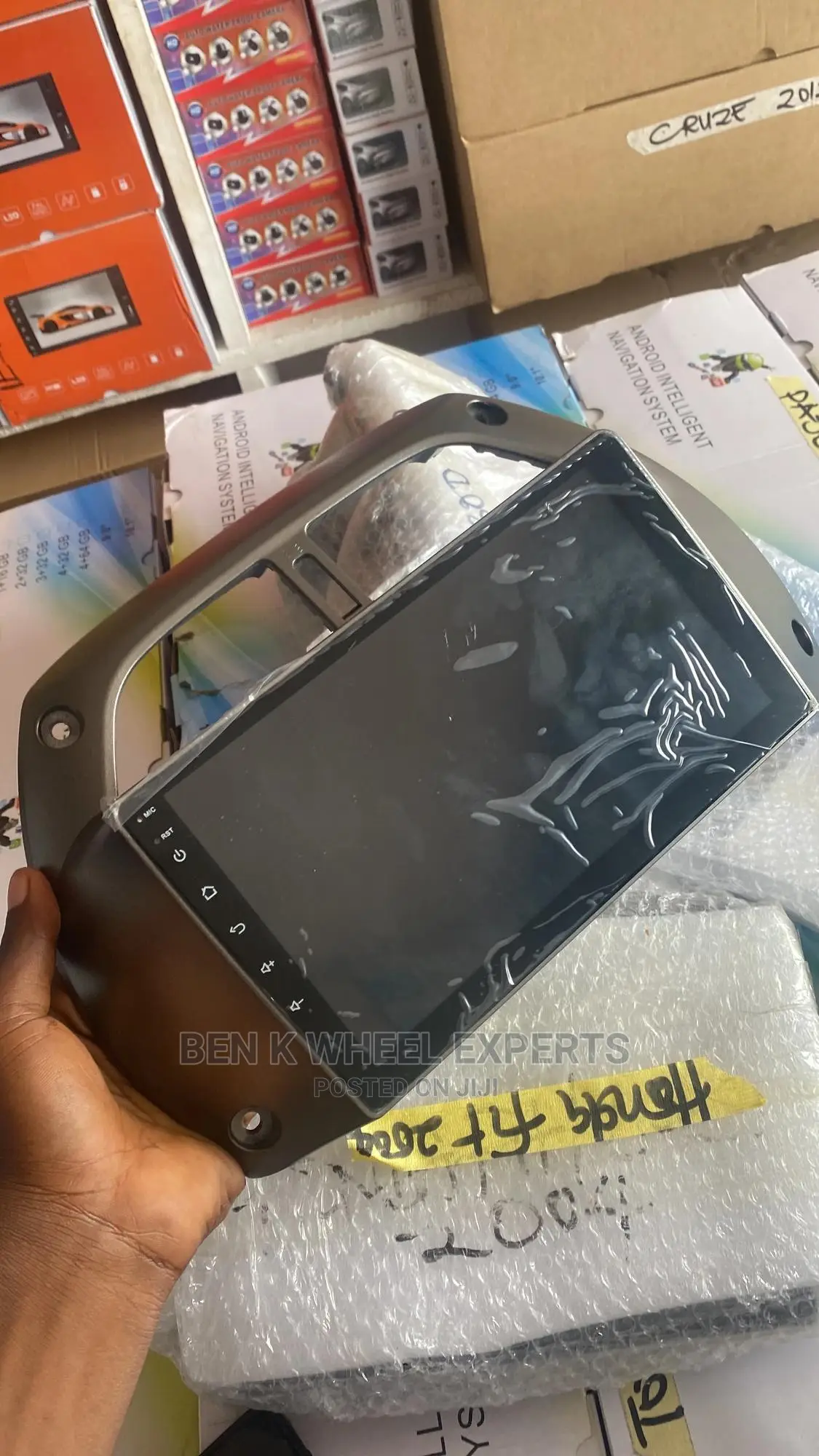 Toyota RAV4 2004/05 Android Screens