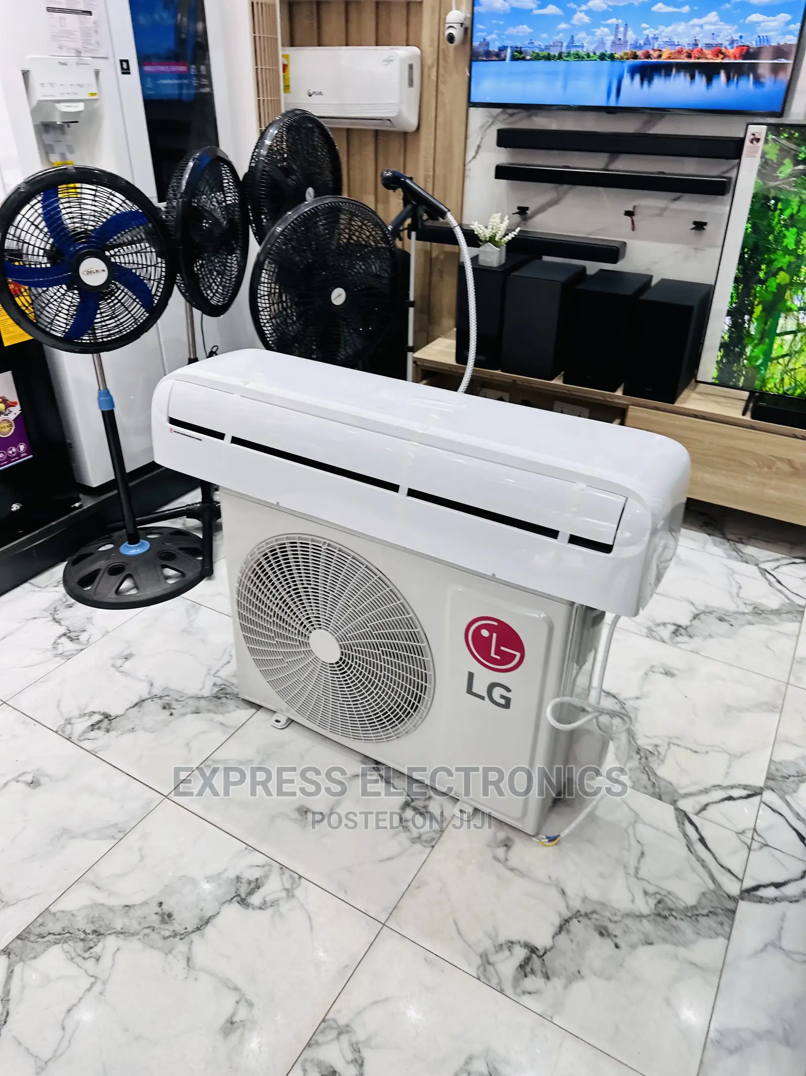 Rapid Cooling LG 2.0hp Split R410 White
