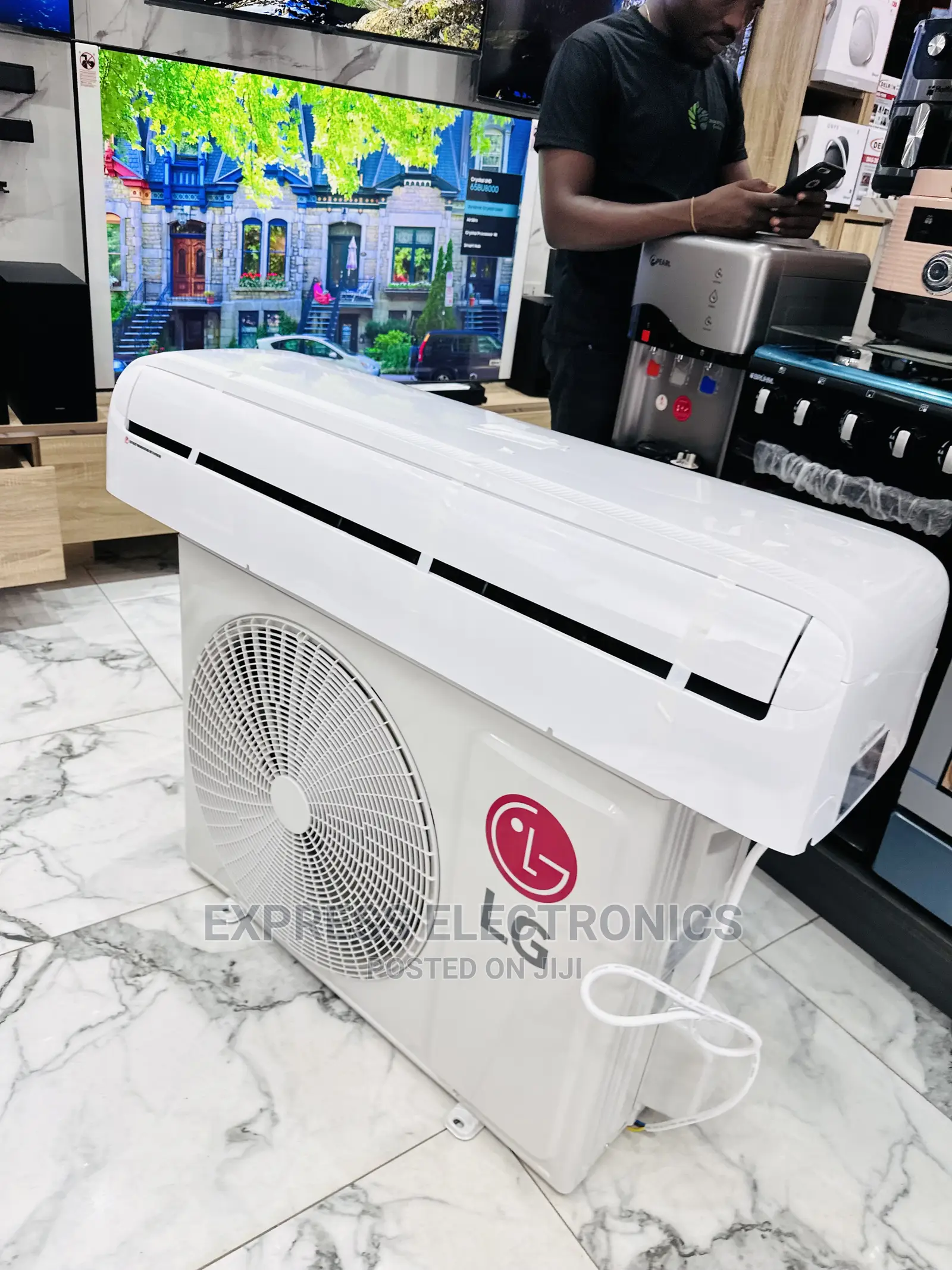 Fire Proof Electric  Box Split 2.5hp Lg R410
