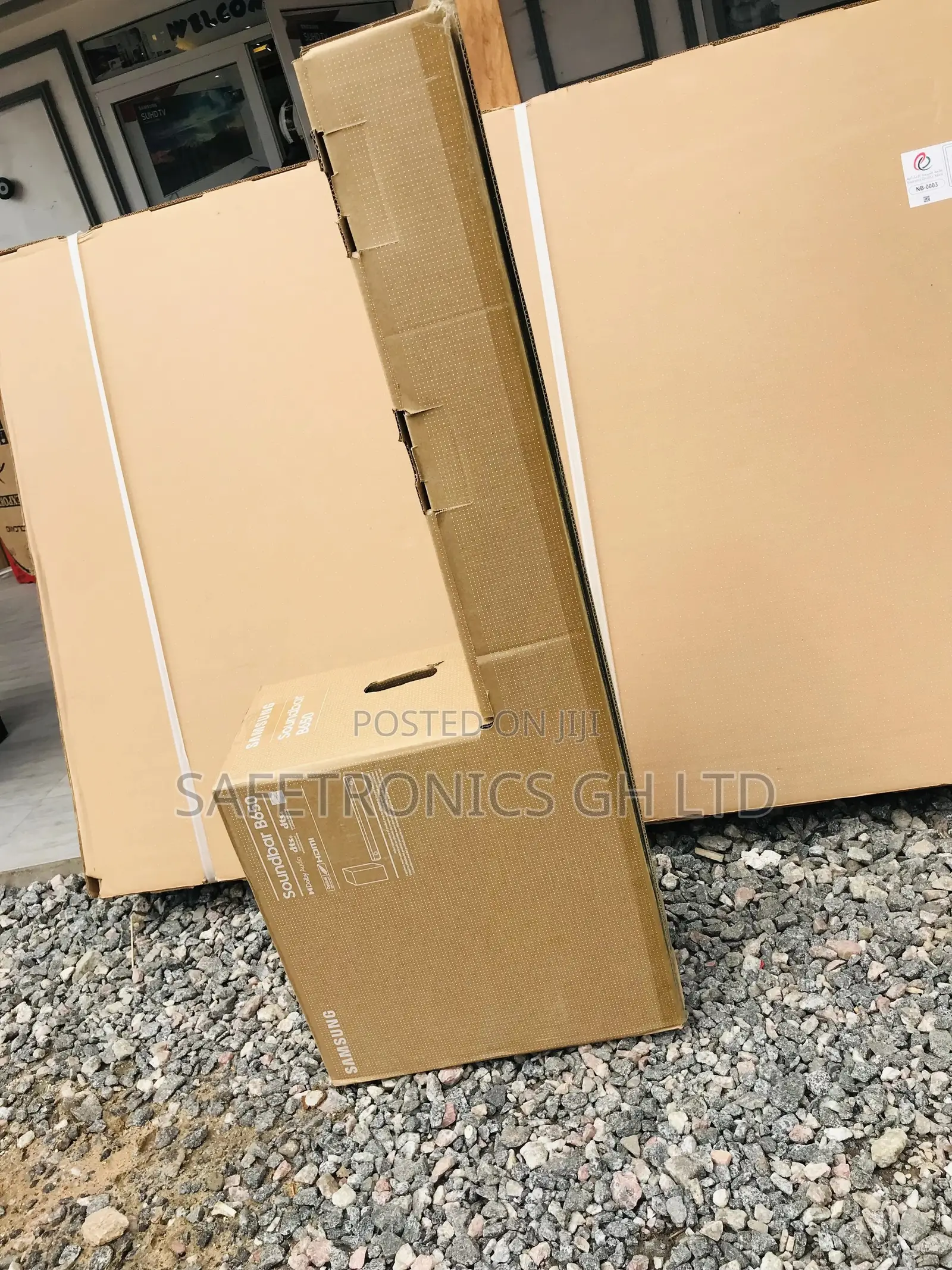 Durable Yet Quality Samsung Soundbar HW-B650 Bluetooth