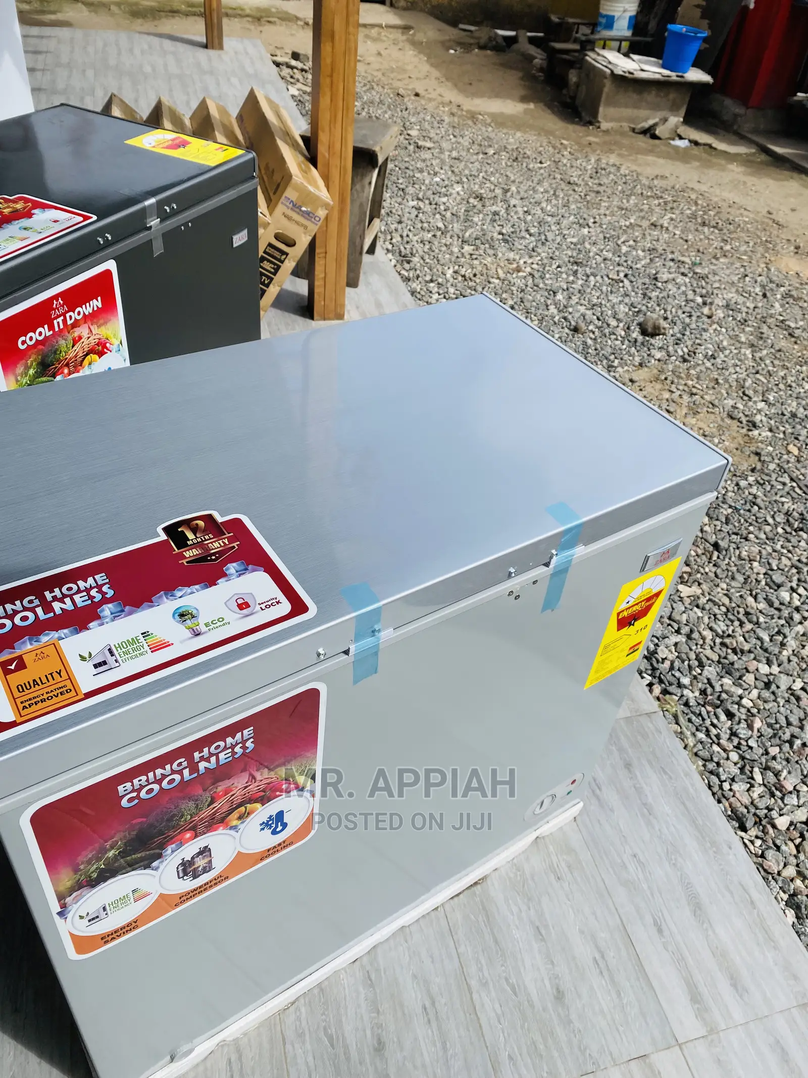 Purchase Original Zara 260 Chest Freezer for Less 