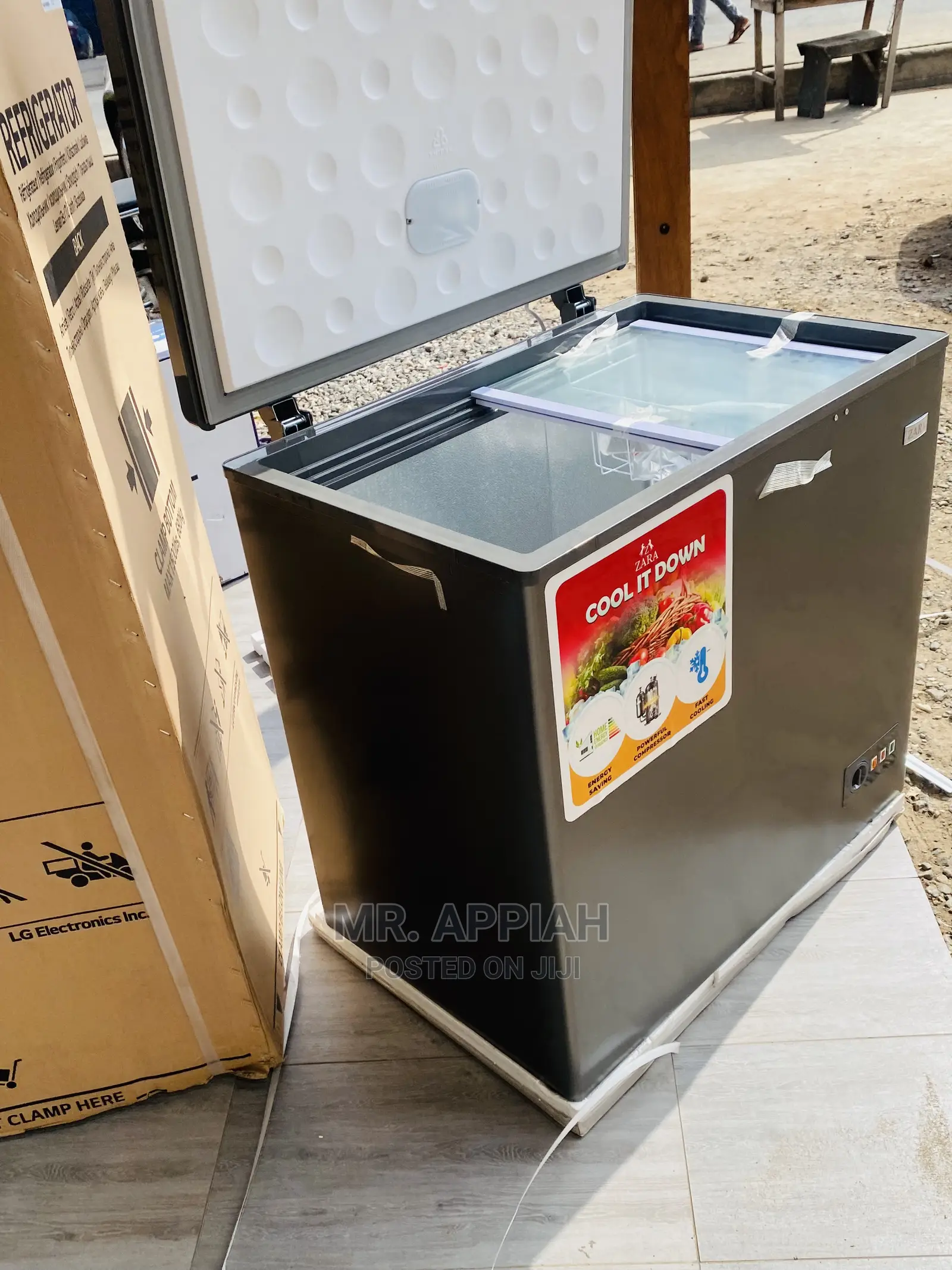 Elegant Zara Chest Freezer With Glass Slide(220).