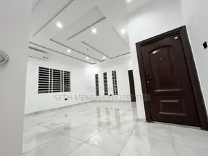 4bdrm House in Ashomang Estate for sale