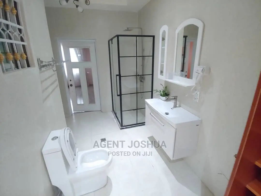 Furnished 4bdrm House in Lashibi for rent