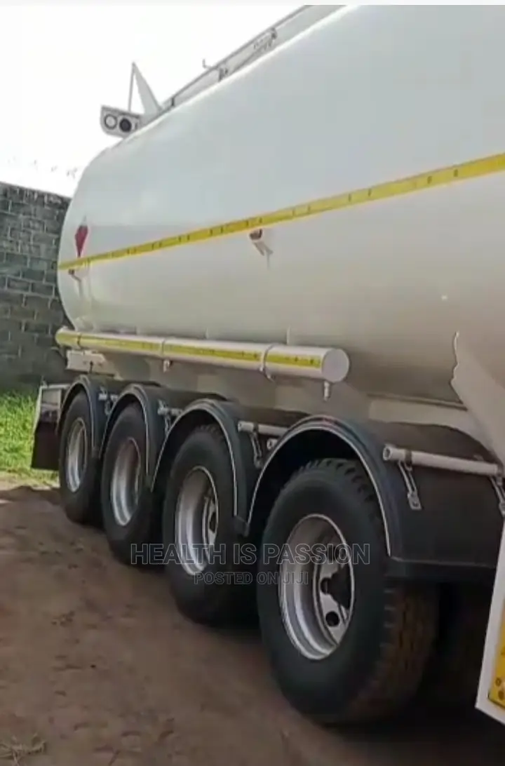 Major Dealer of New Fuel Gas Tankers, Trailers, No Head