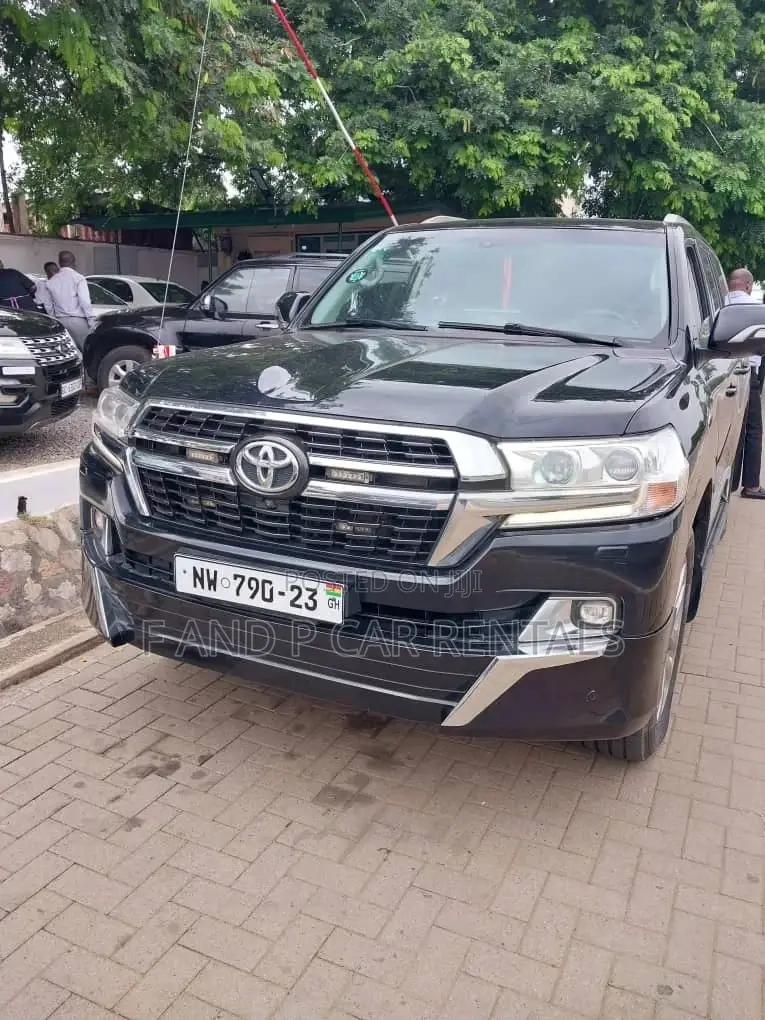Car for Rent Land Cruiser V8 for Rentals