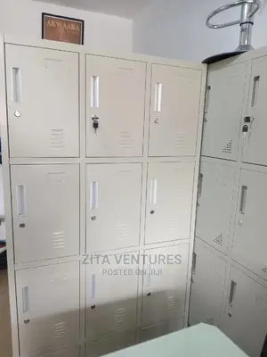 12 Doors Metal Cabinet