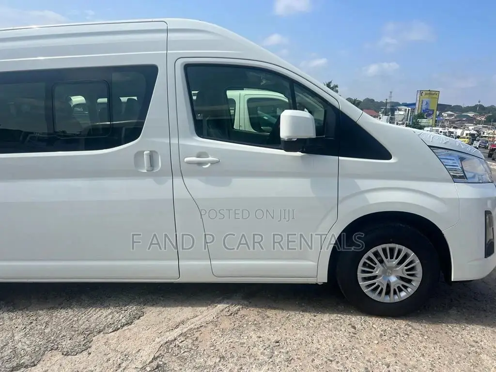 Car For Rent Hiace 13 Seater Bus For Rent