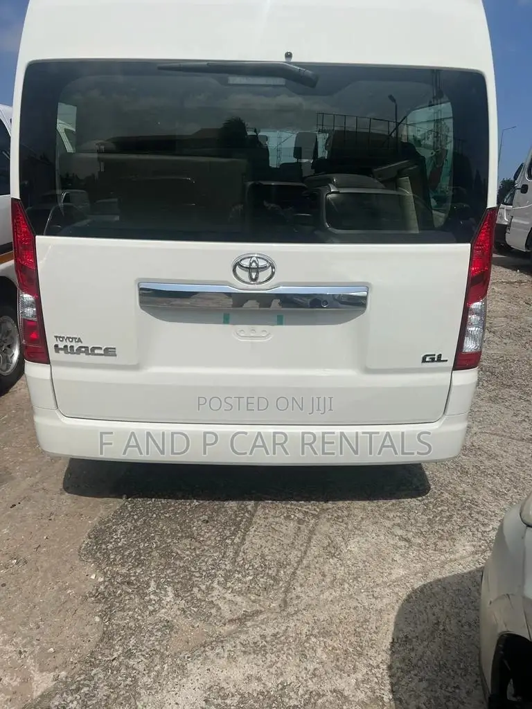 Car For Rent Hiace 13 Seater Bus For Rent