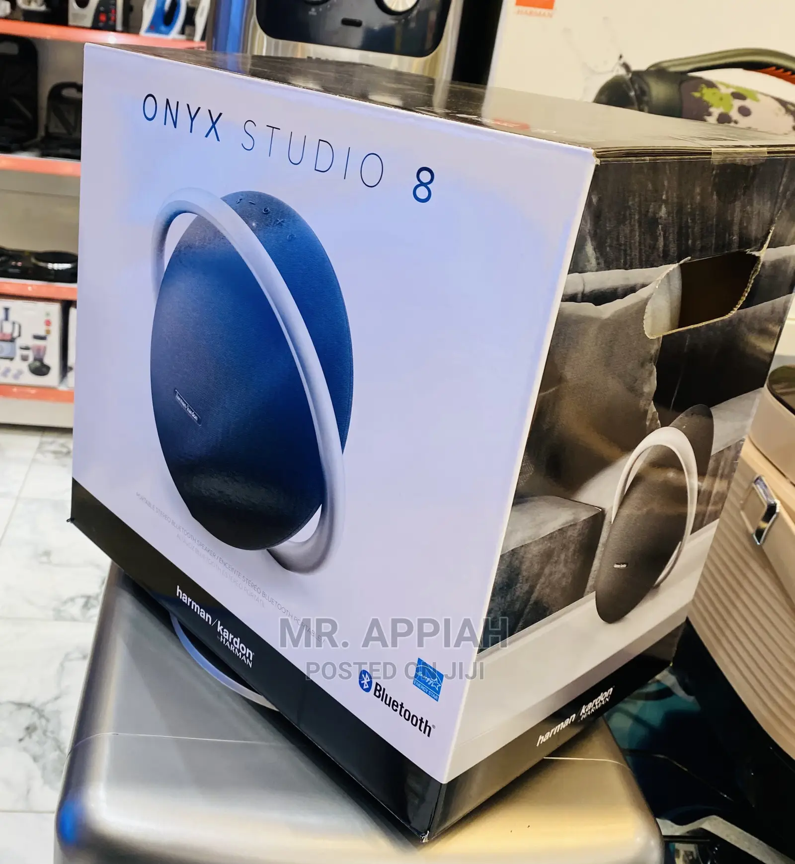 (Black)UniqueHarman Kardon Onyx8 Bluetooth Portable Speaker