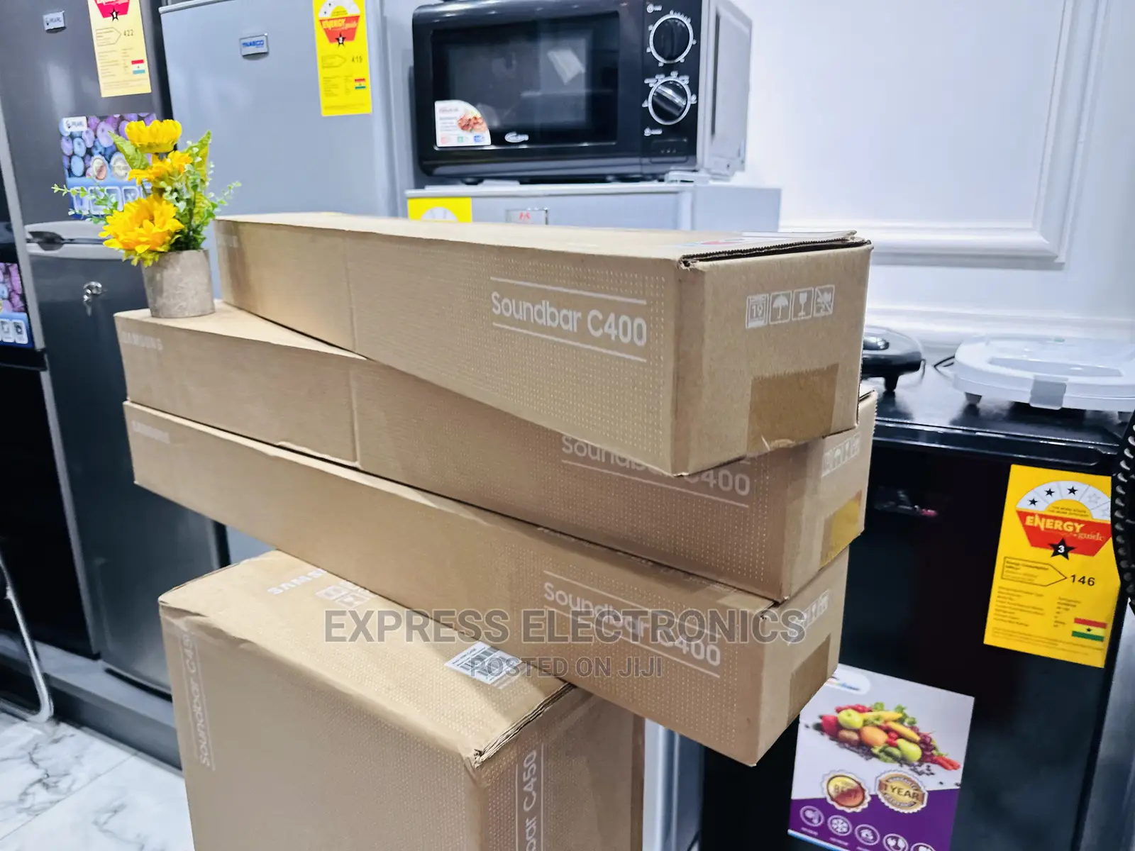 Expand Your Inner Circle With C400 Single Bar Samsung