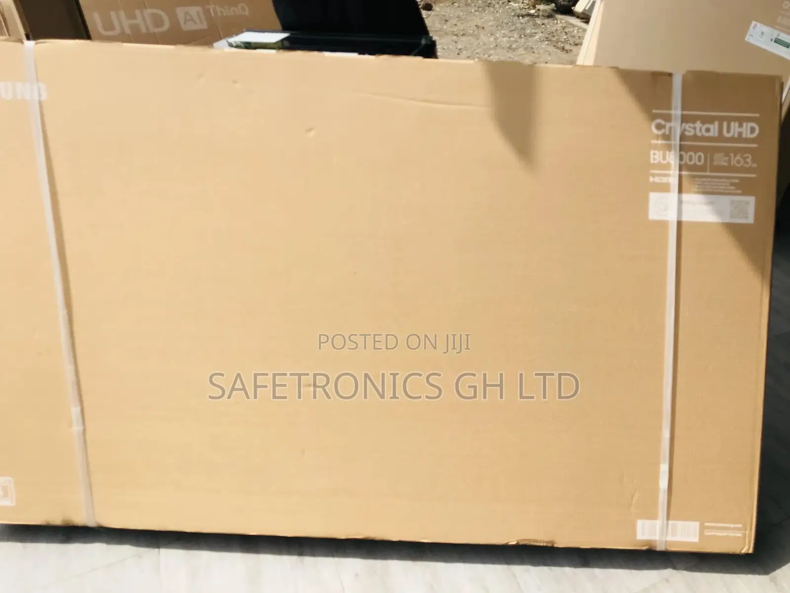 Nice Clear Glossy Samsung BU80 65 Inc Smart Crystal Tv