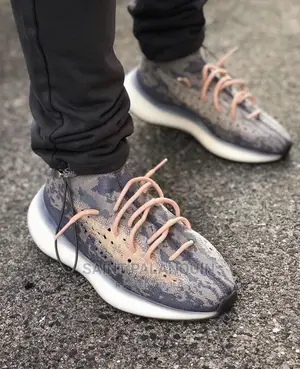 Adidas Boost 380