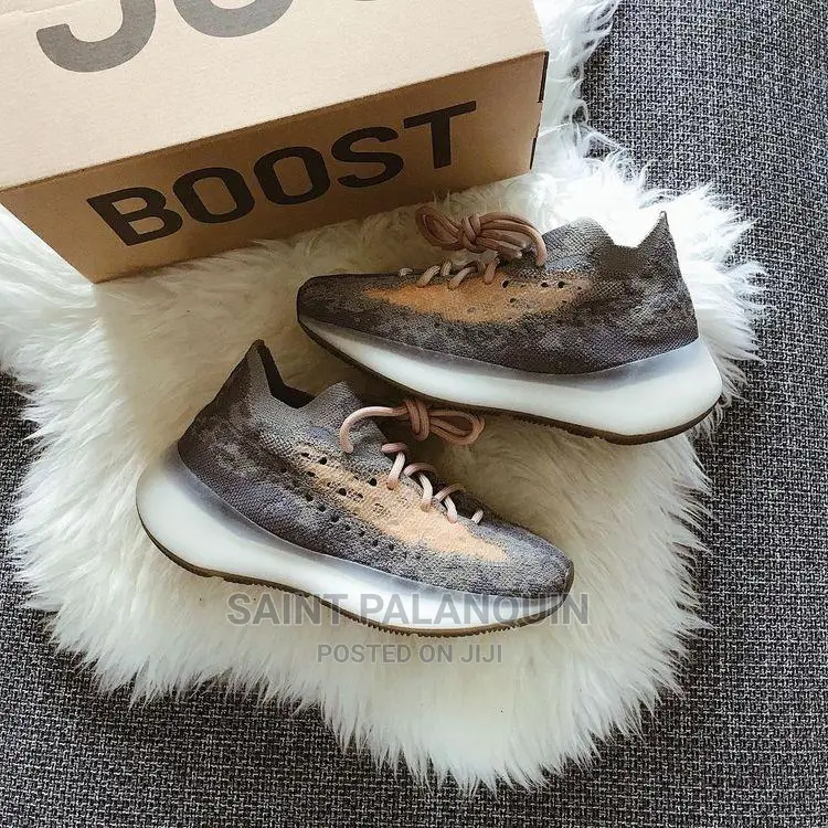 Adidas Boost 380