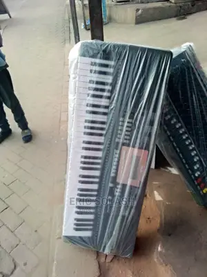 Yamaha Keyboard