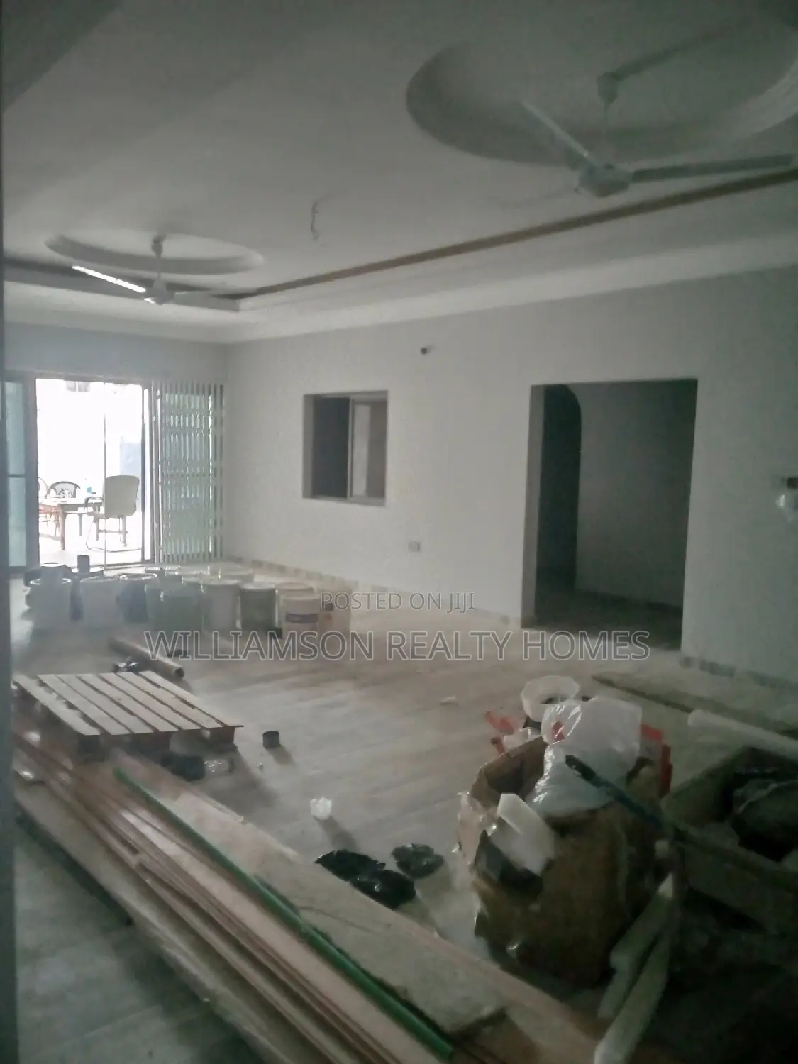 5bdrm House in Community 20 Estate, Spintex for rent