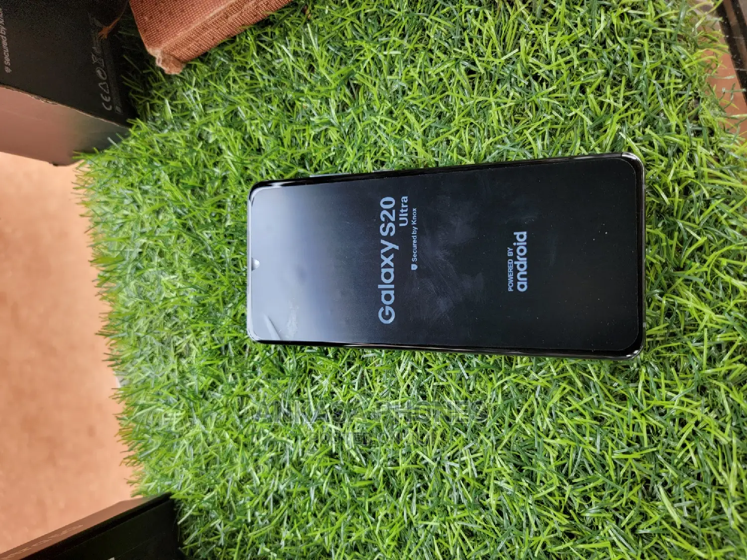 New Samsung Galaxy S20 Ultra 5G 128 GB Gray
