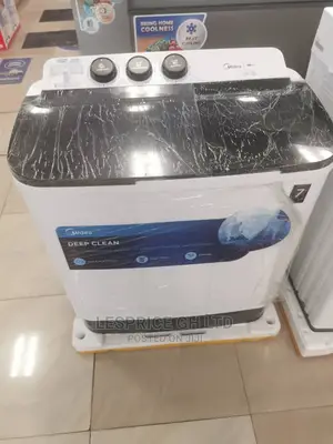 Midea 7kg Washing Machine at Child Lock
