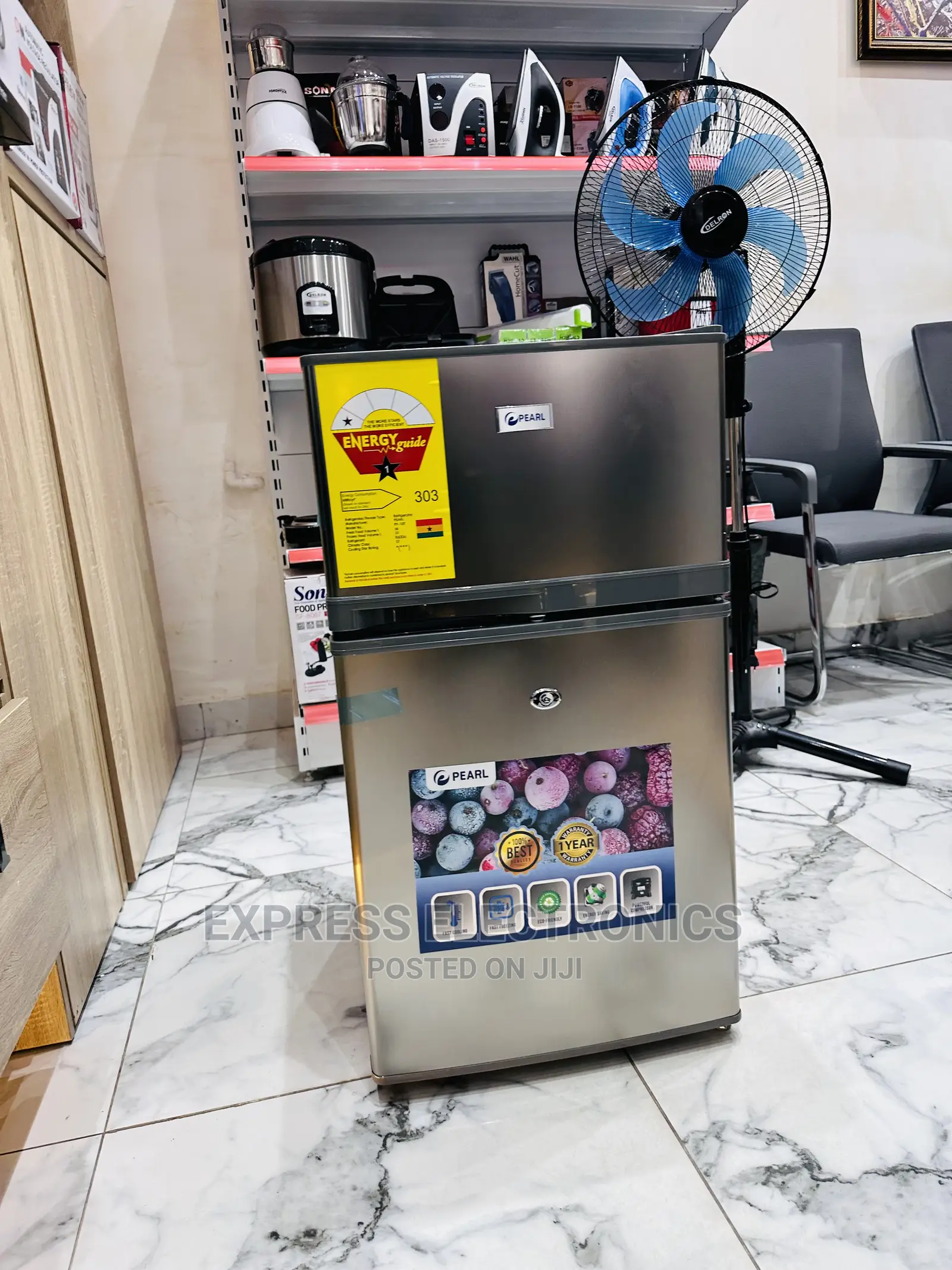 High Quality Pearl 10T Double Door Table Top Fridge