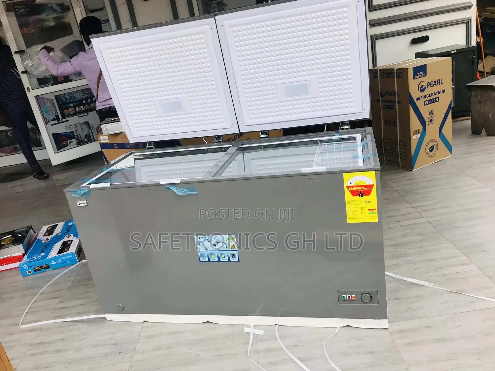 Quality Gray Pearl PCF-550 Doubledoor Chestfr