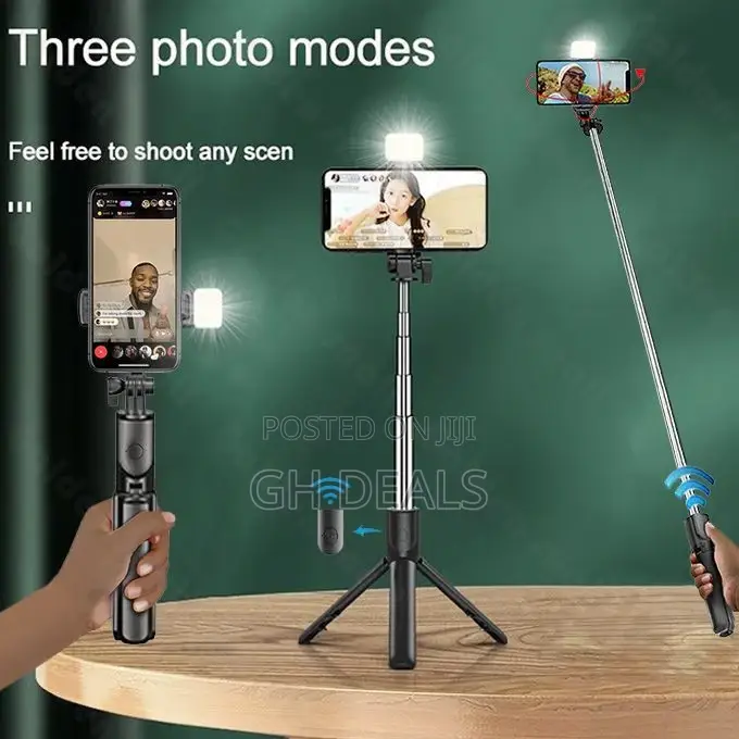 Wireless Bt Remote Fill Light Multifunc Tripod Portable Hand