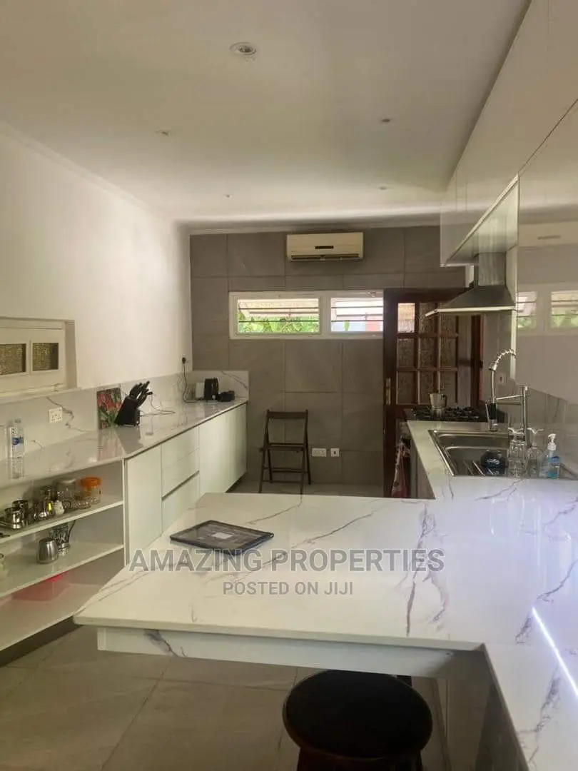 4bdrm House in Cantonments for rent