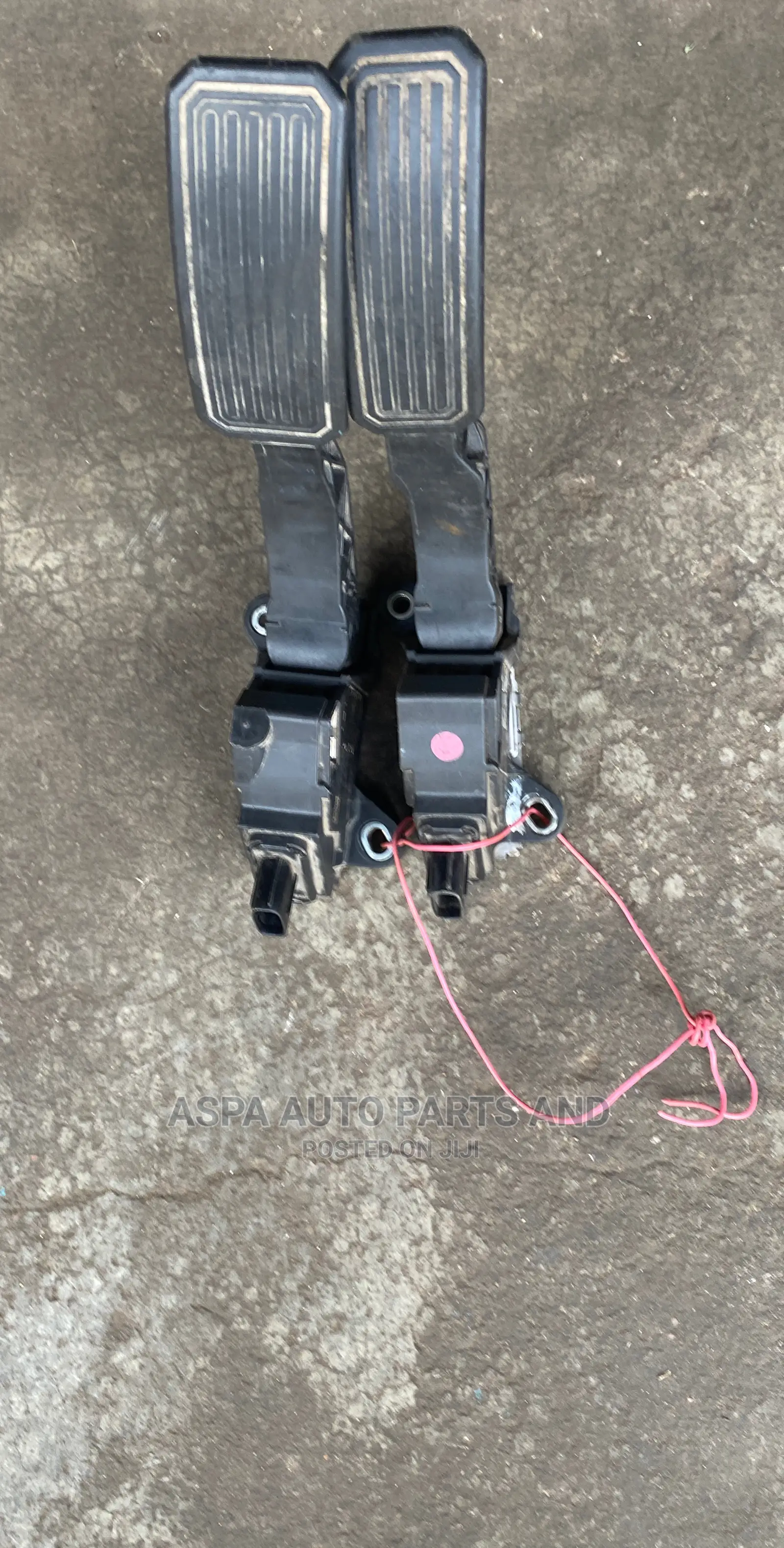 Gear Selectors/ Accelerator Padel