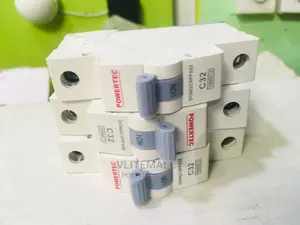 Powertec Circuit Breaker(1p)