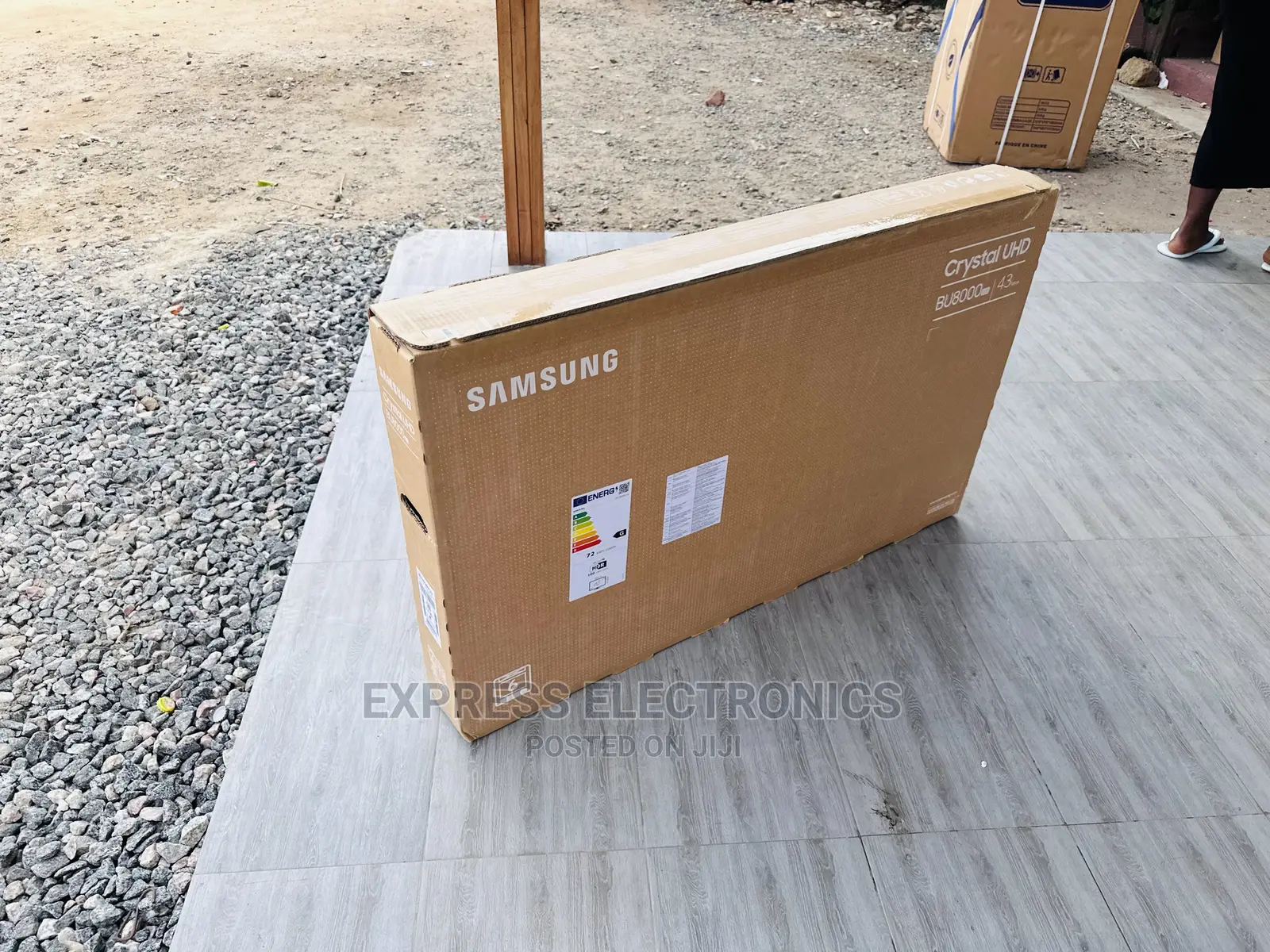 Enjoy With Bluetooth Samsung 2023 Tv UHD Smart 43cu7172